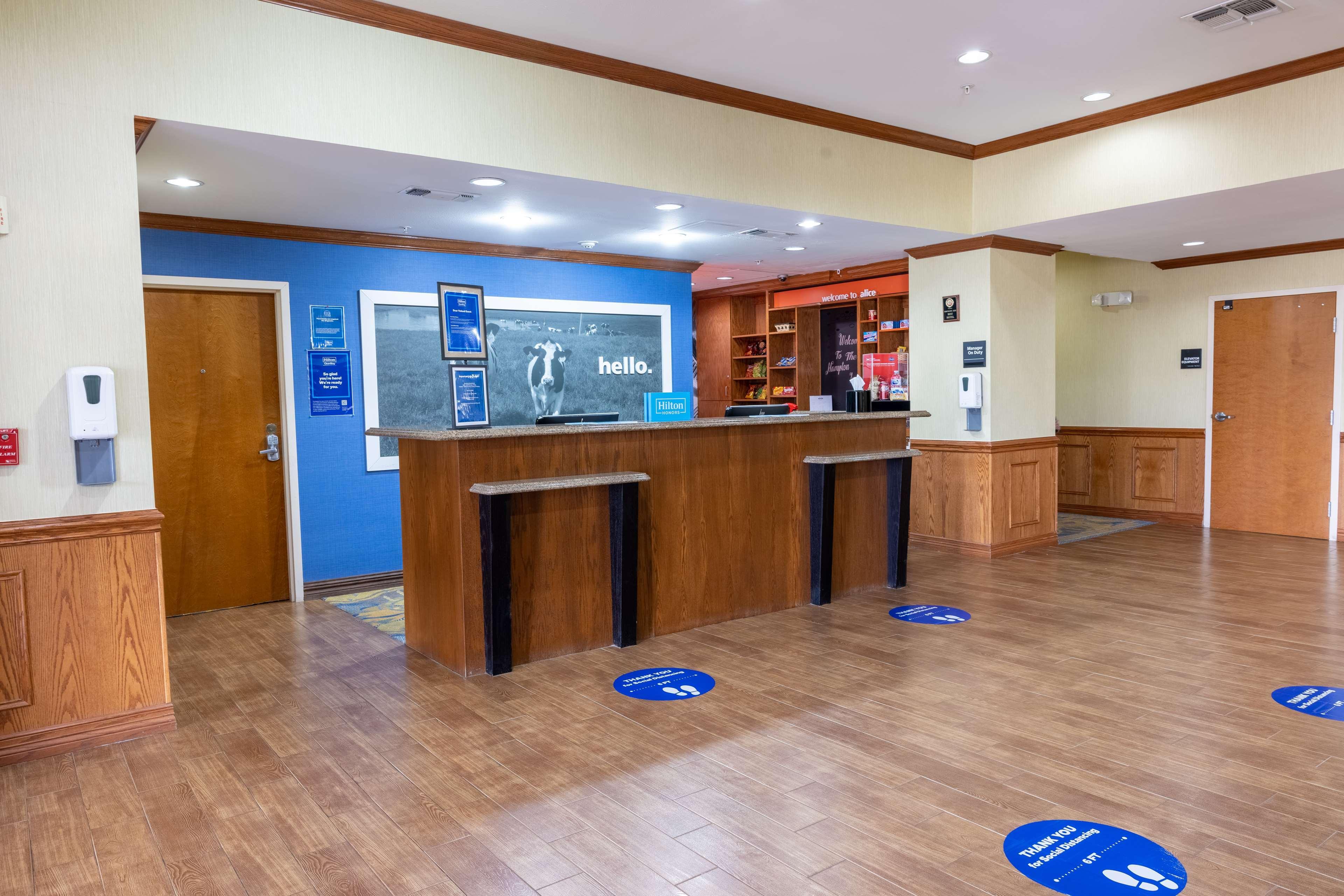 Hampton Hotel 3*